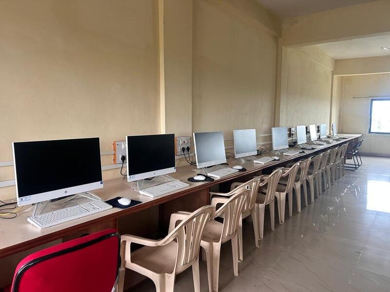 Everyday gold jewelry